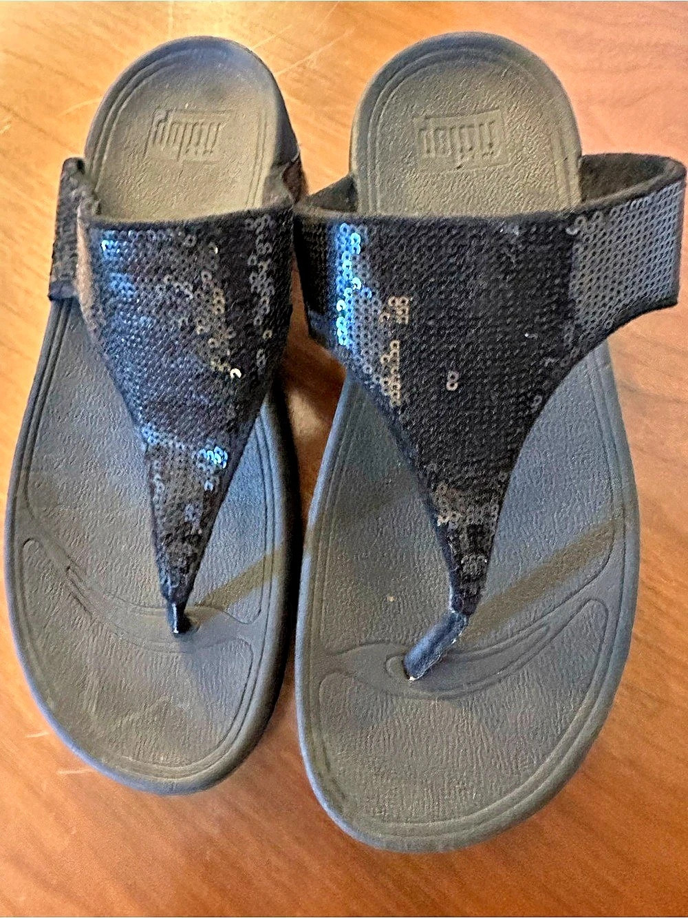 FitFlop Lulu Sequin Thong Sandals Sequin Toe-Post Sandals Black US 9